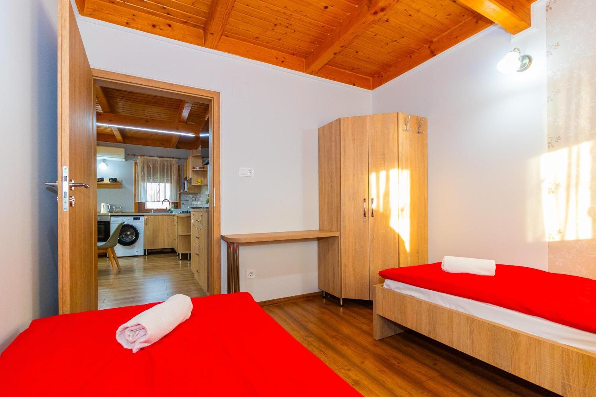 Tisza Panzio Es Apartman ทิสเซาอีแวรอช ภายนอก รูปภาพ