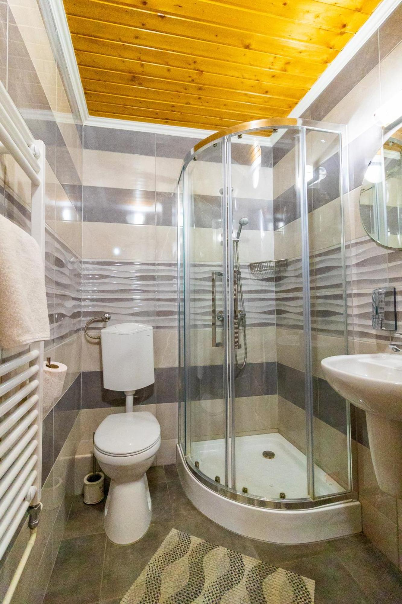 Tisza Panzio Es Apartman ทิสเซาอีแวรอช ภายนอก รูปภาพ
