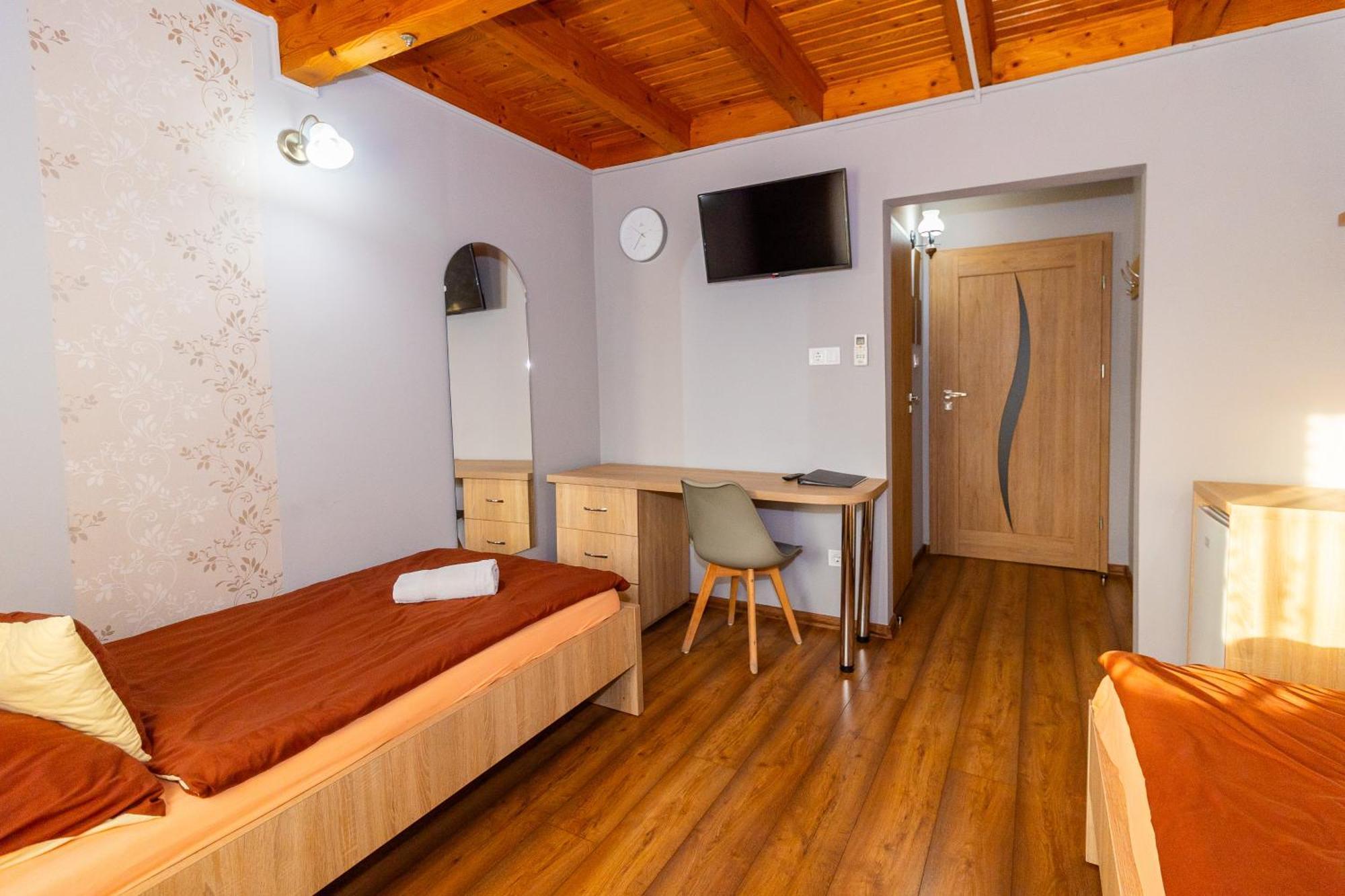 Tisza Panzio Es Apartman ทิสเซาอีแวรอช ภายนอก รูปภาพ