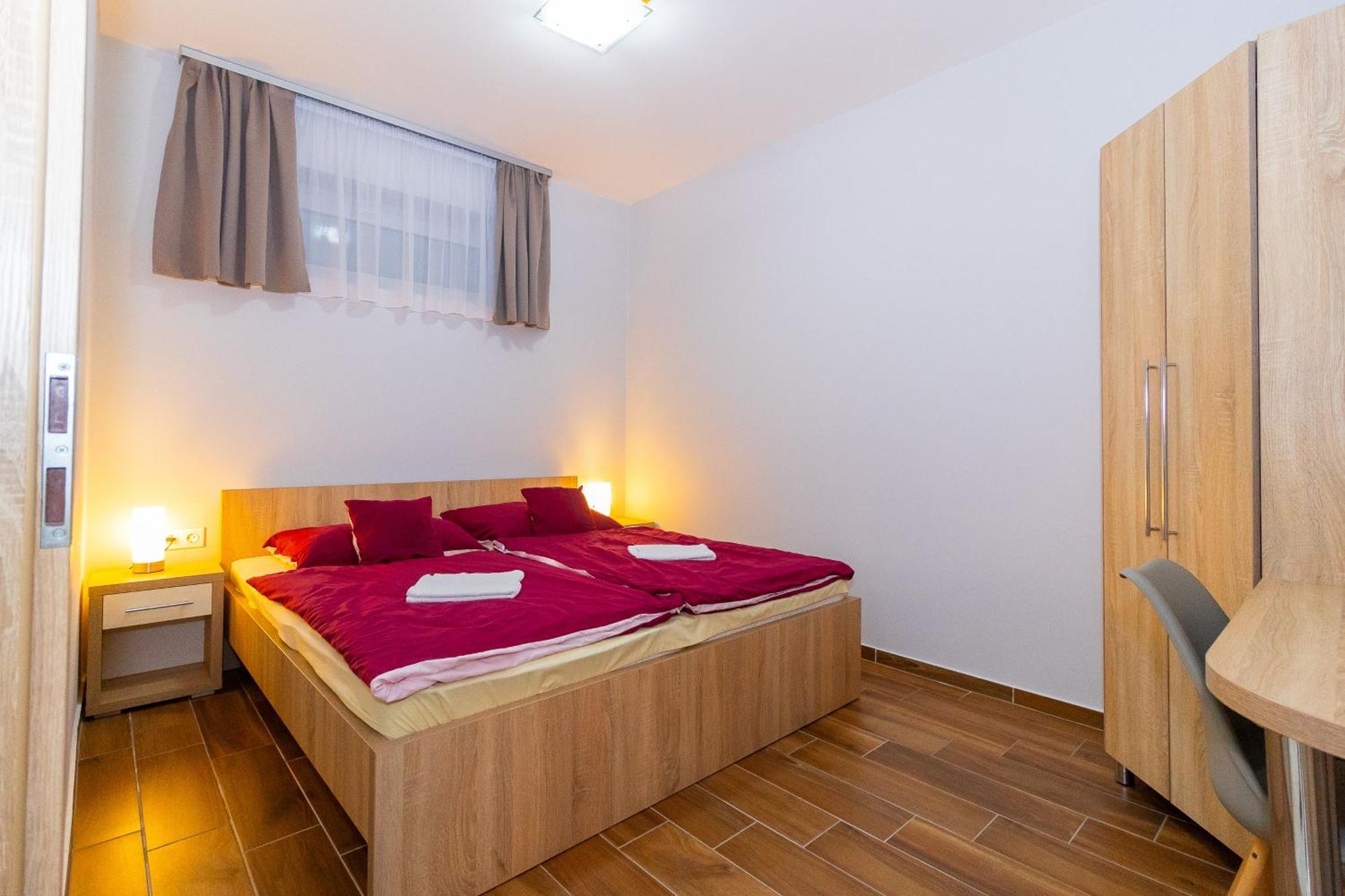 Tisza Panzio Es Apartman ทิสเซาอีแวรอช ภายนอก รูปภาพ